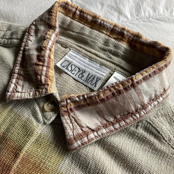 Vtg Casey & Max Safari Animal Embroidered Button Up Shirt Womens L Beige Africa - Picture 7 of 12